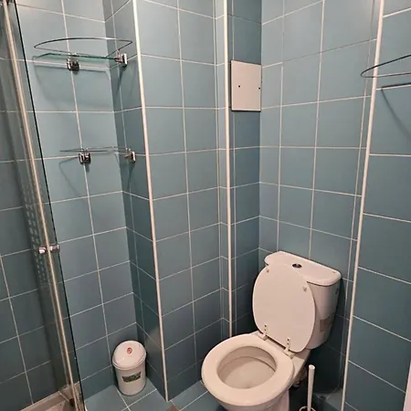 Color Eugen Carada St בוקרשט