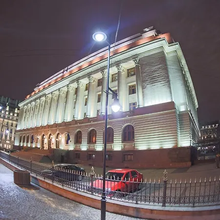 Color Eugen Carada St Apartment Bukarest