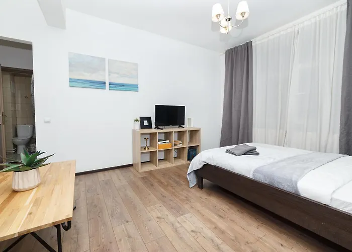 Apartamento Color Eugen Carada St