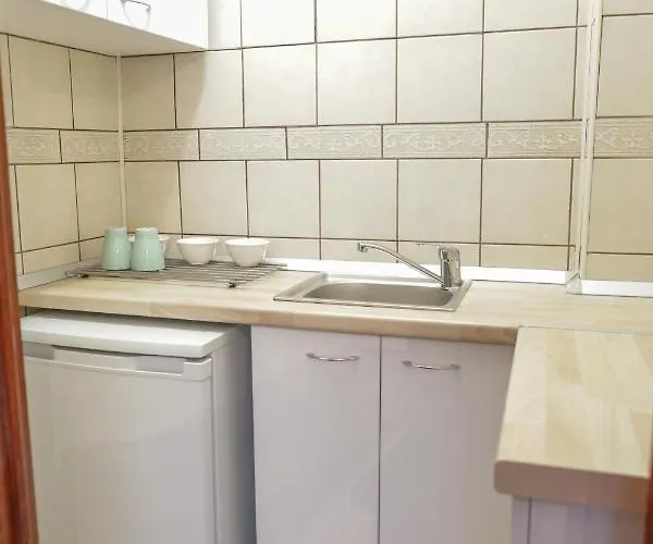 Apartament Color Eugen Carada St Bucureşti