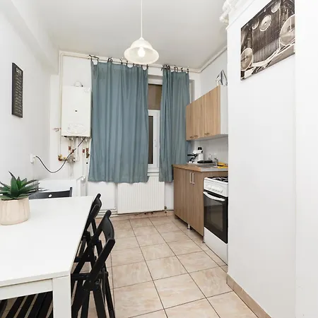 Appartement Color Eugen Carada St Bucarest