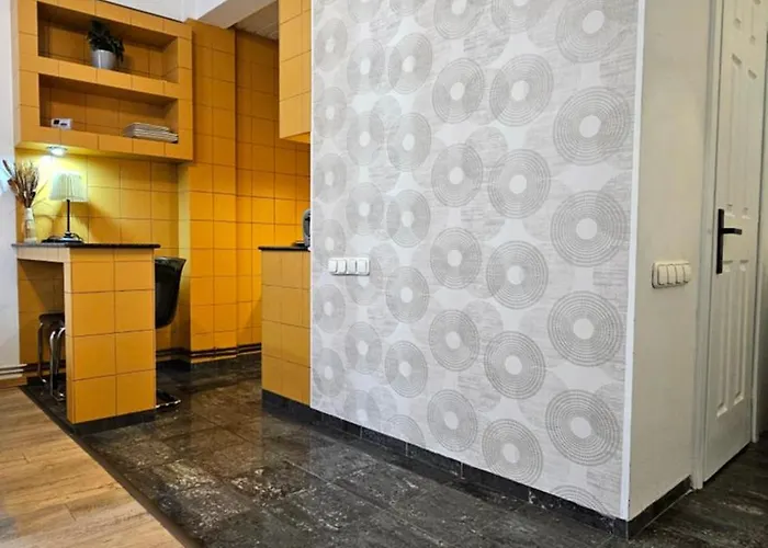 كالار يوجين كارادا ستريت